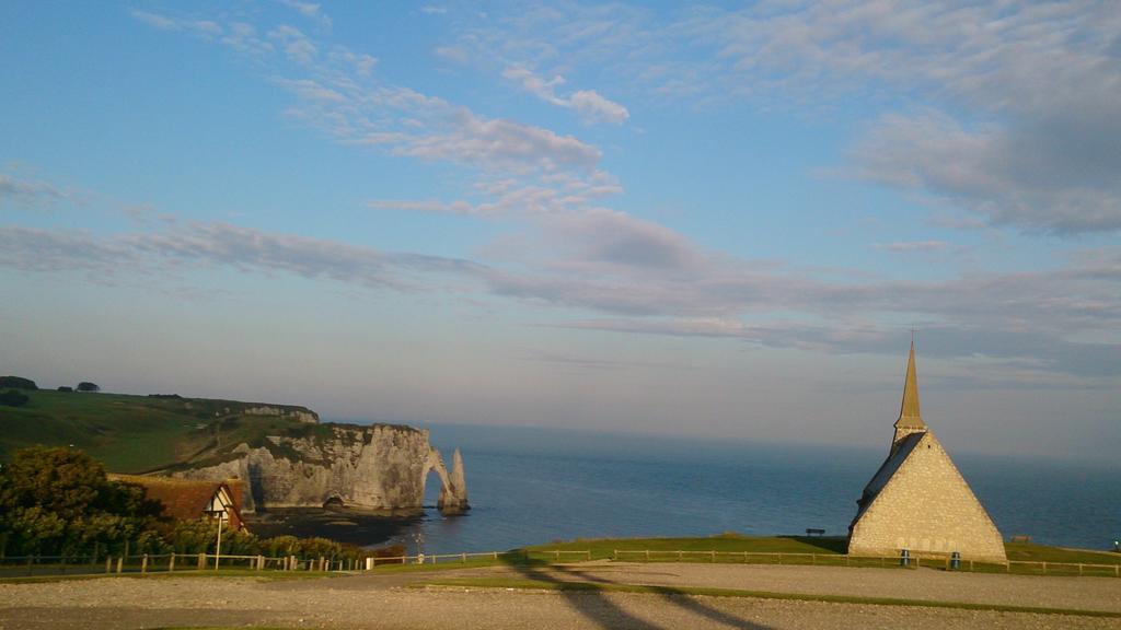 La Ferme Du Manoir Etretat Pension Bordeaux-Saint-Clair Buitenkant foto